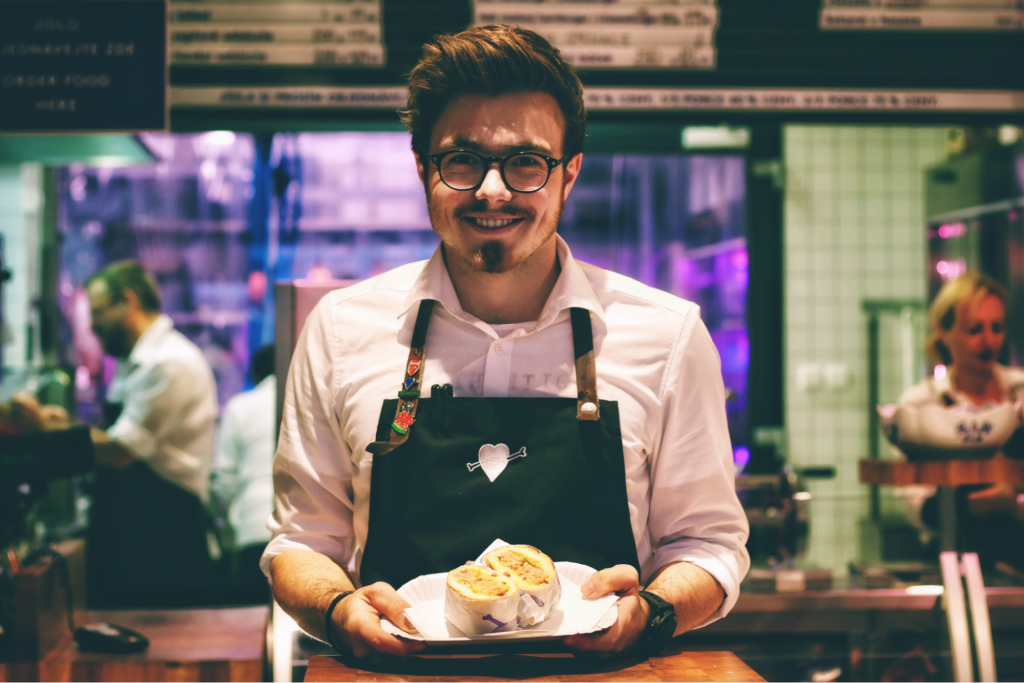 how to open a restaurant in Virginia - restaurant staff
