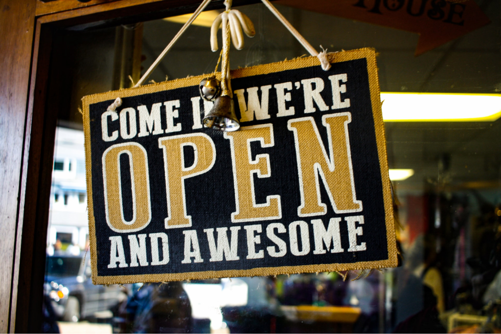how to open a restaurant in Illinois- grand opening